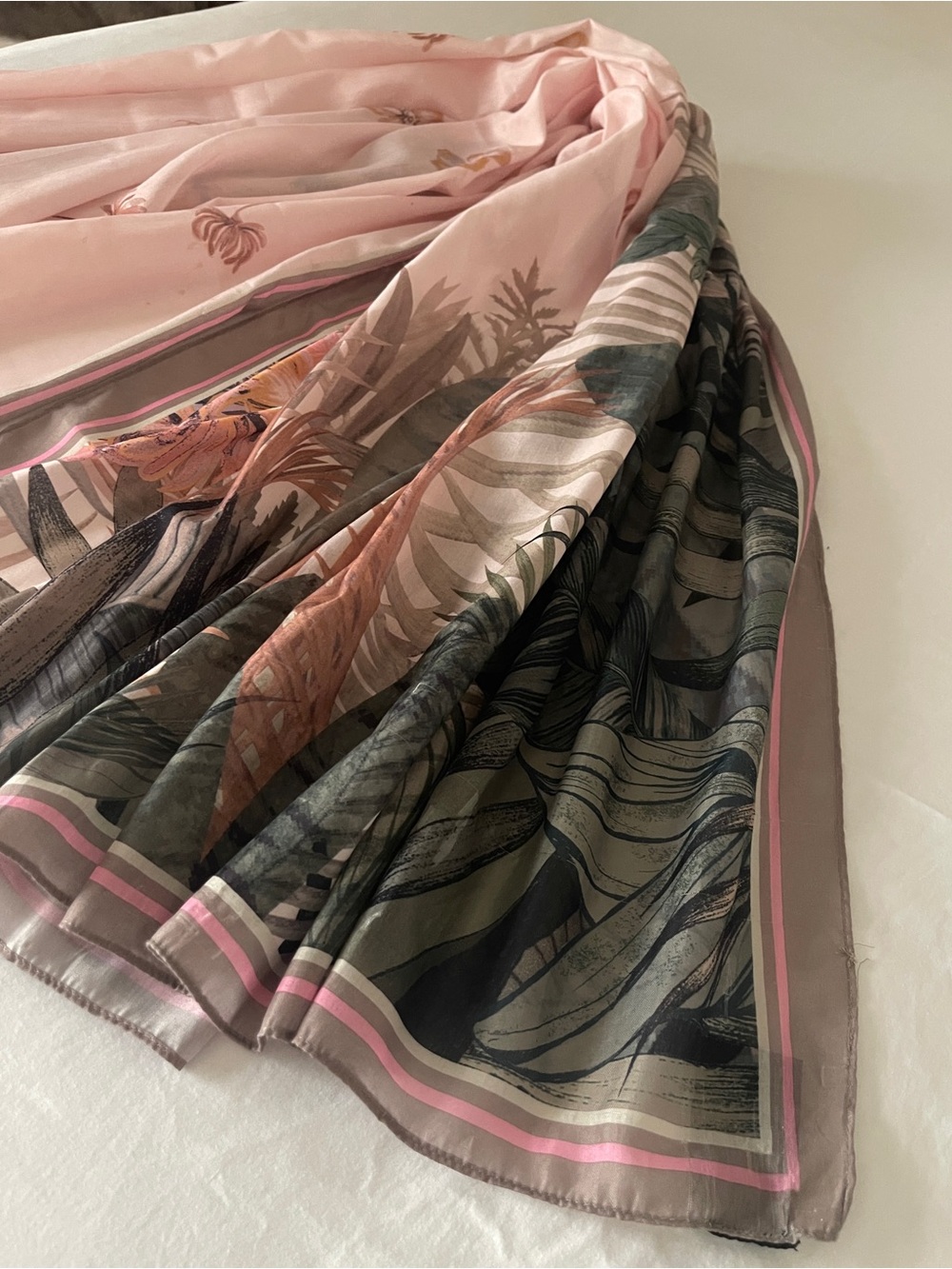 NWOT H&M Oversized Tropical Floral Scarf / Wrap / Sarong (52x59)